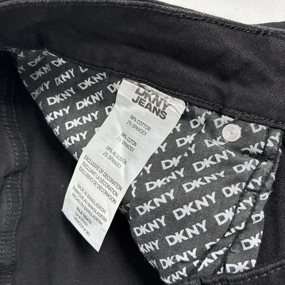 New Mens DKNY Jeans Bedford Slim Black Denim Size 36x32 NWT $79